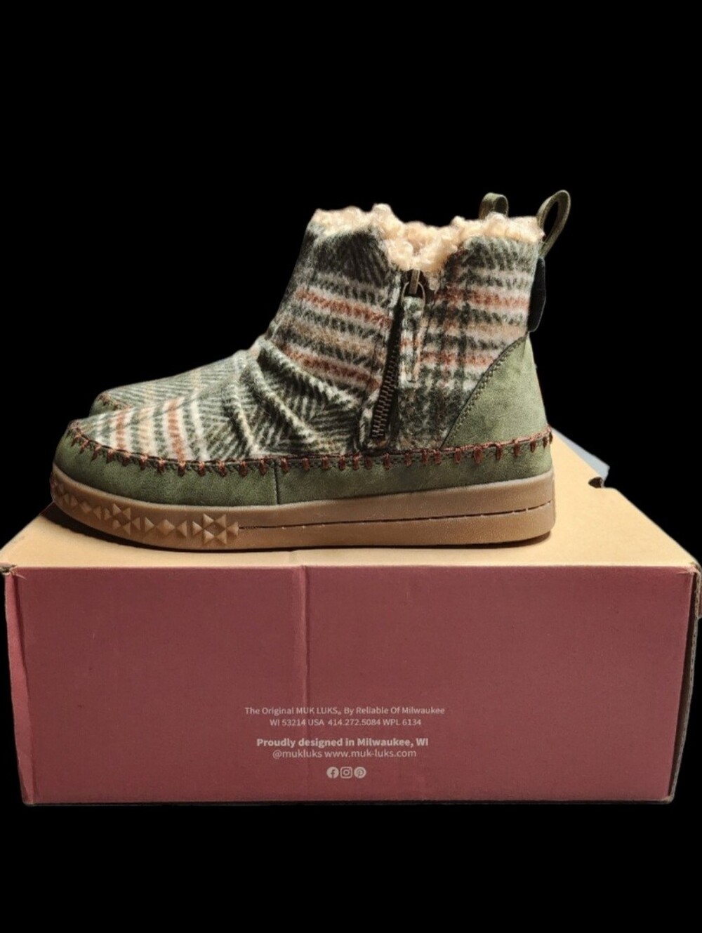 MUK LUKS Women's Street Richmond Booties Olive Plaid Size 8 NIB